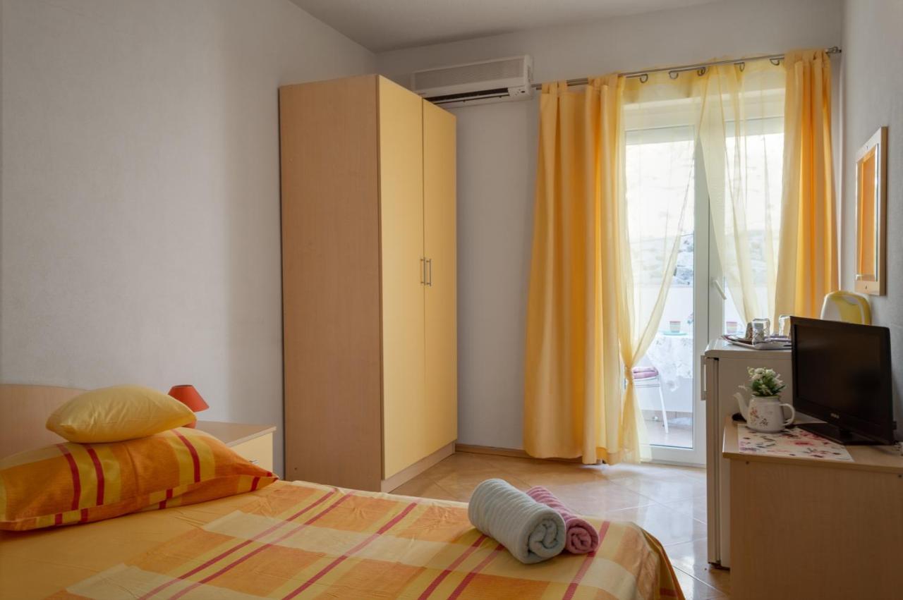 Apartments & Rooms Dupin Tučepi Zewnętrze zdjęcie